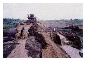 Gem mine at Pailin